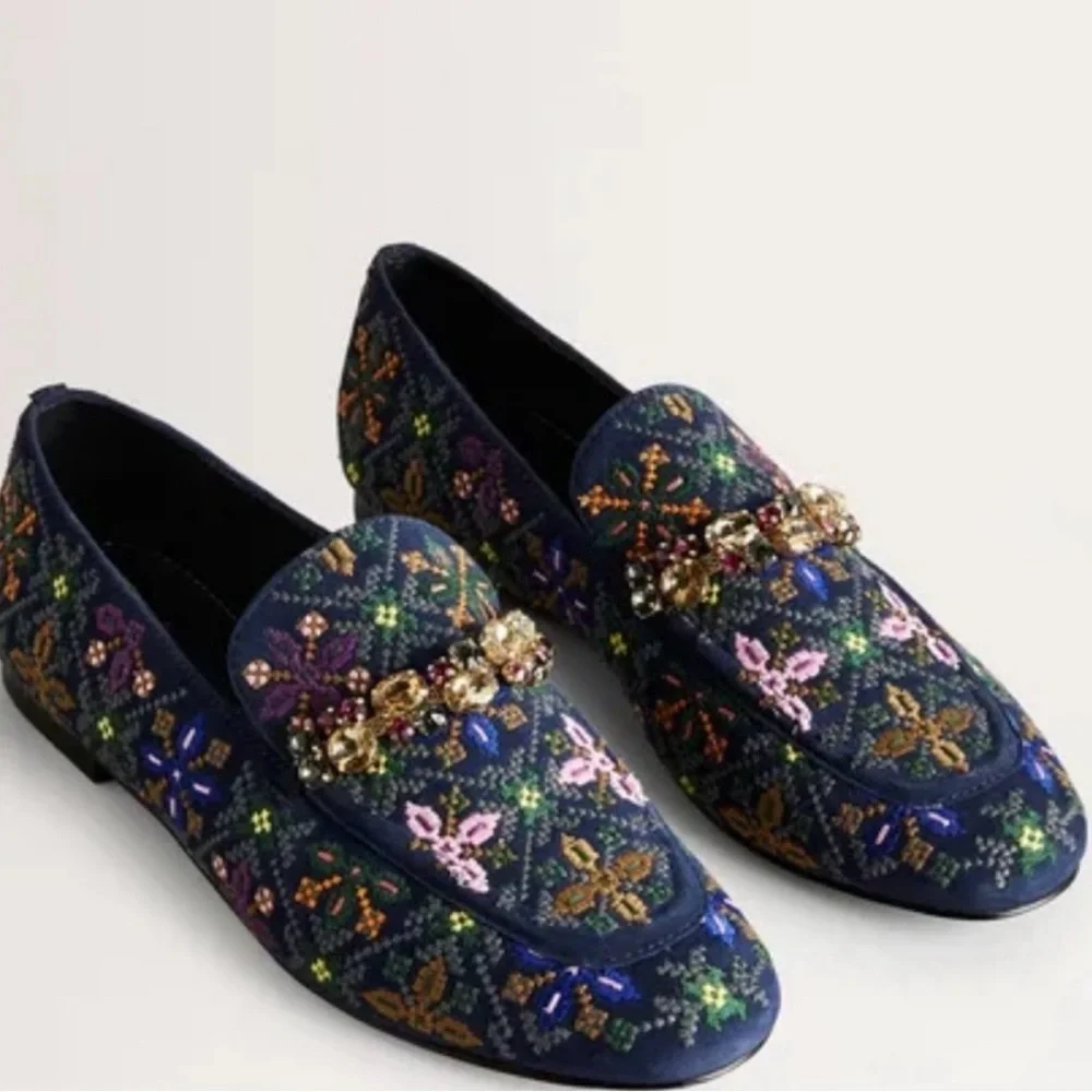 Boden navy embroidered