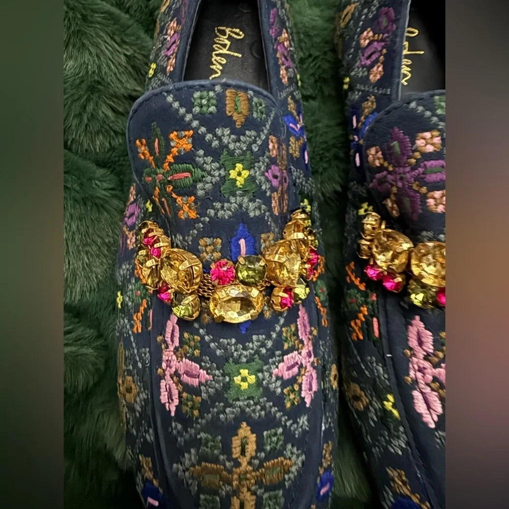 Boden navy embroidered