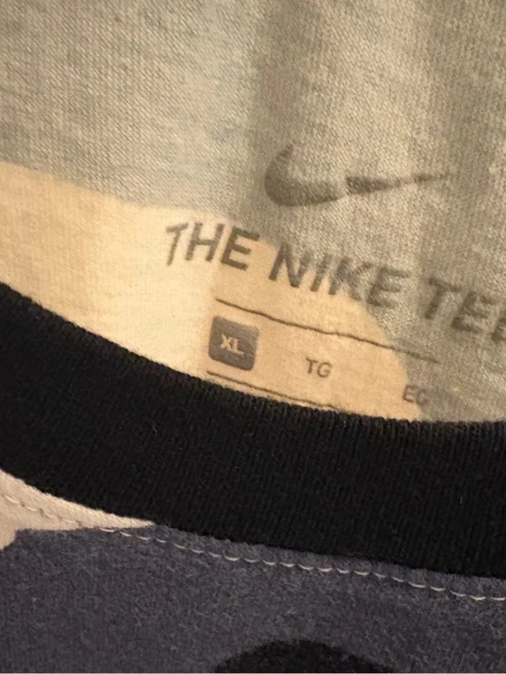 Nike size xl short