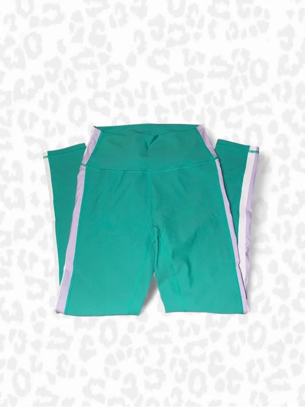 Willow vibrant teal