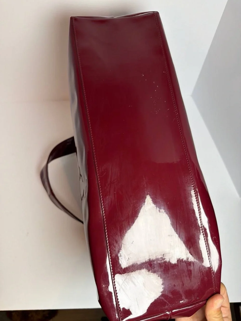 Salvatore Ferragamo Gancini Burgundy Glossy Patent Leather Shoulder Bag