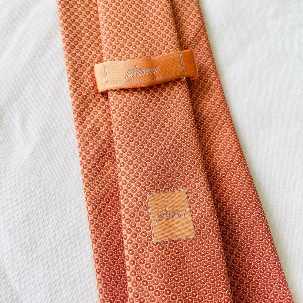 Brioni silk tie