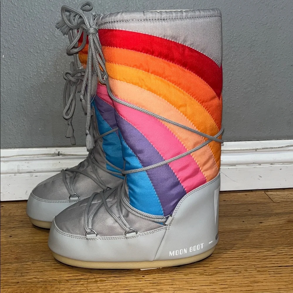 Moon Boot new without