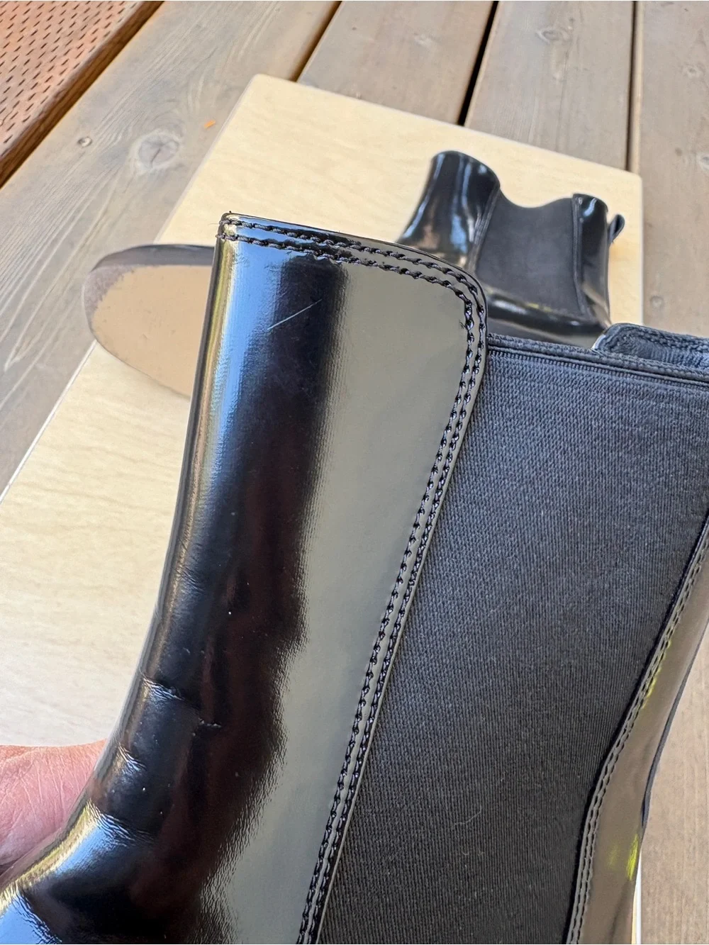 Everlane Wm’s Patent Black Leather The Chelsea Boot In Sz 8