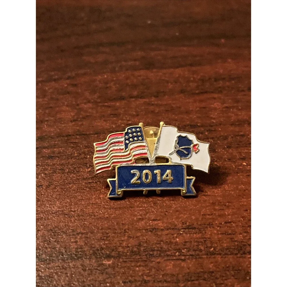 2014‎ National Law Enforcement Memorial Dual Flags Lapel Hat Pin