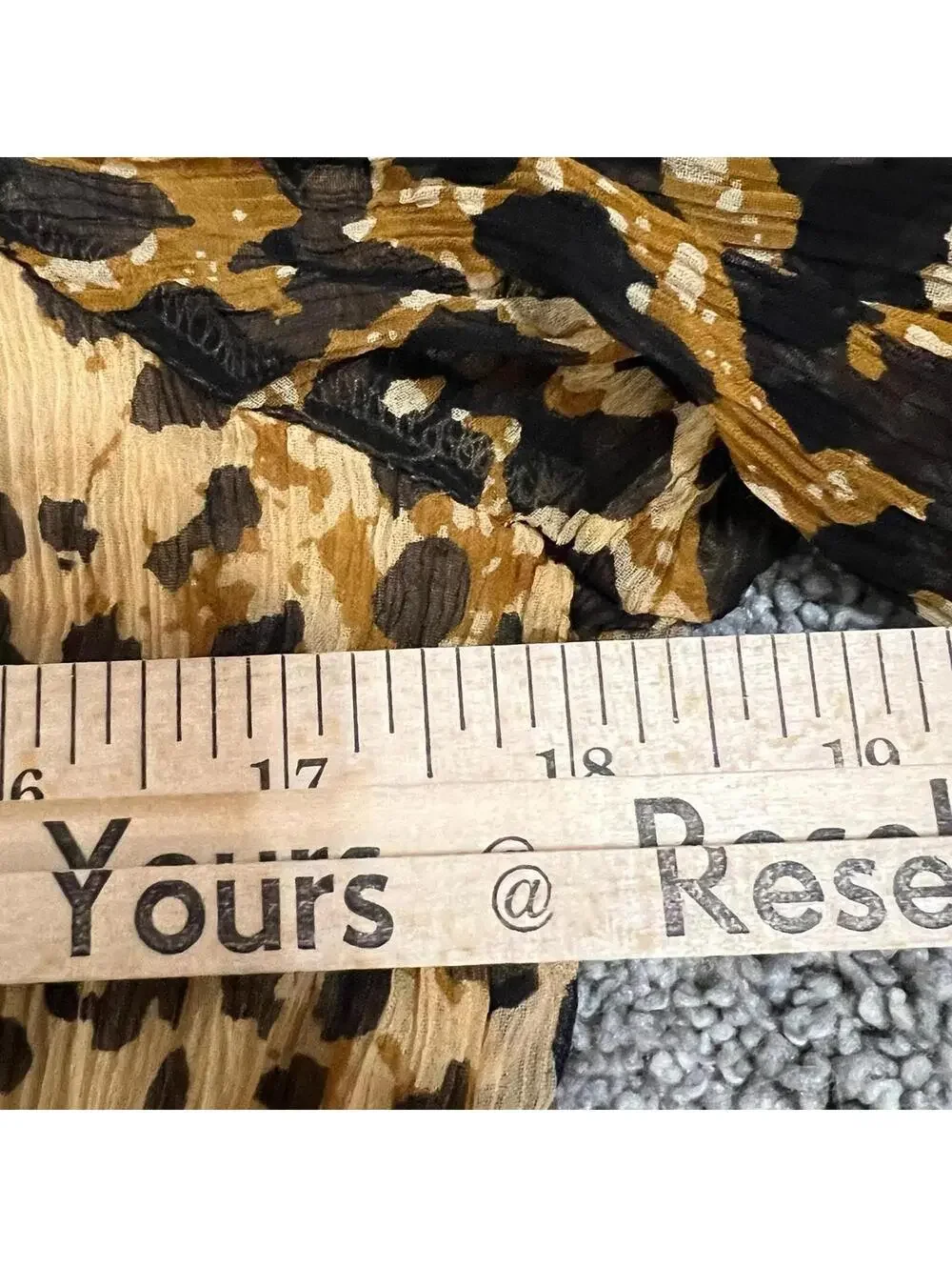 Free People Women's Leopard Print Blouse size XS