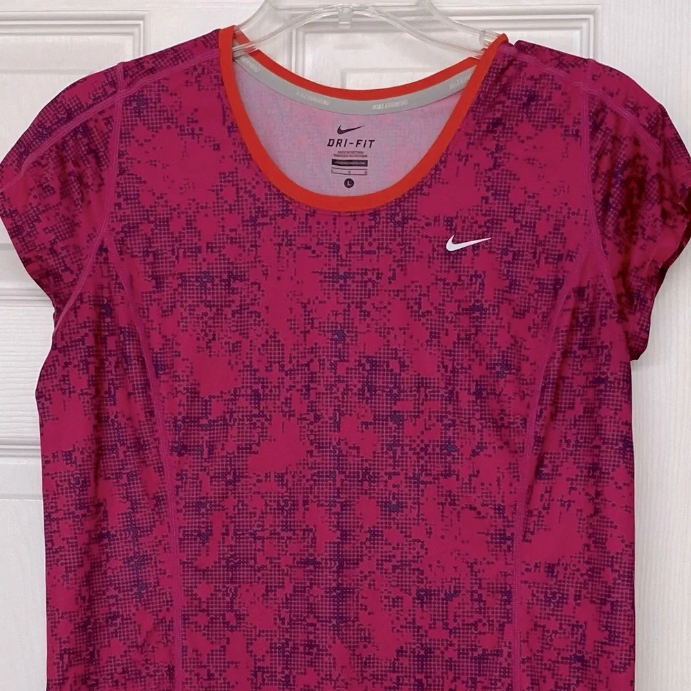Nike pink print