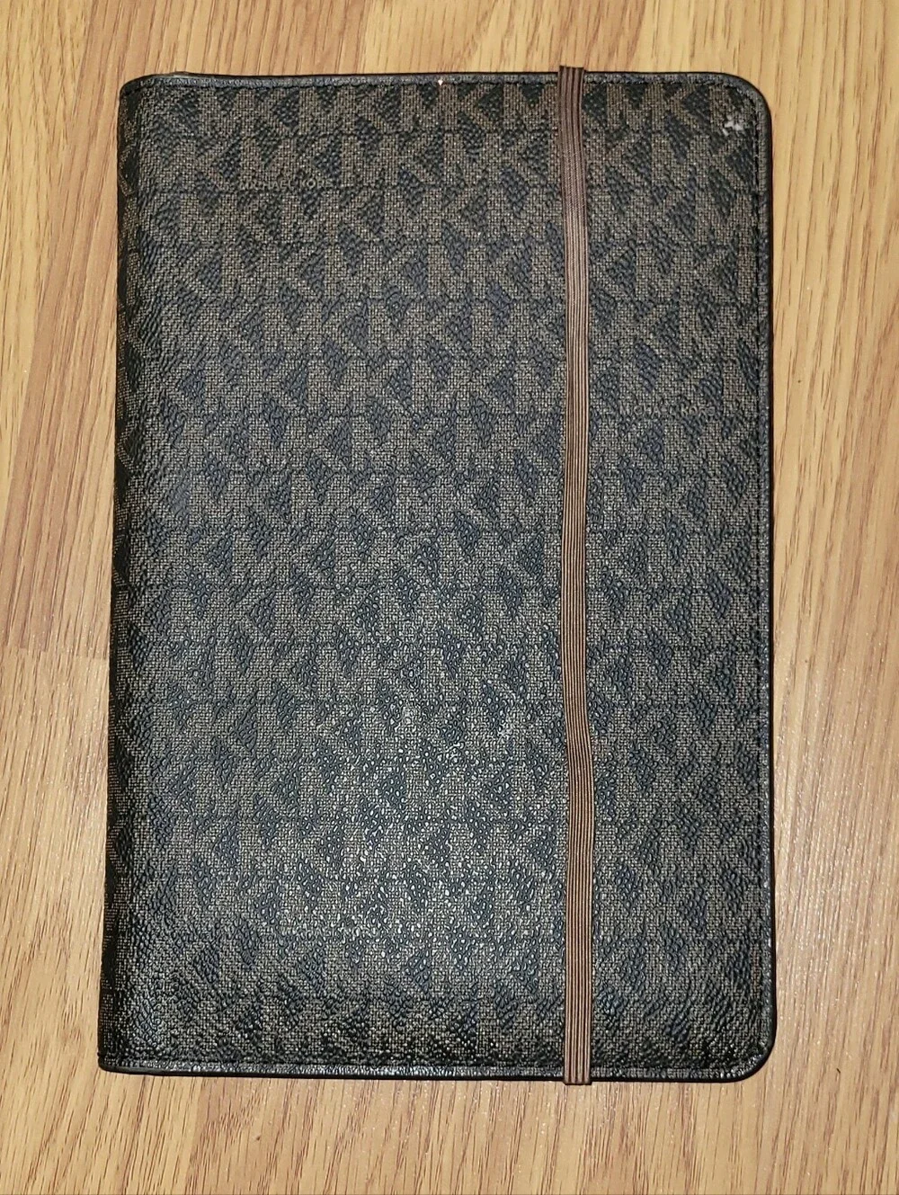 Michael Kors Signature Logo Refillable Notebook Cover - Brown