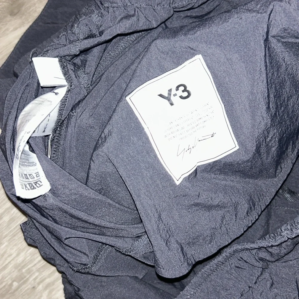 Y-3 great smoke