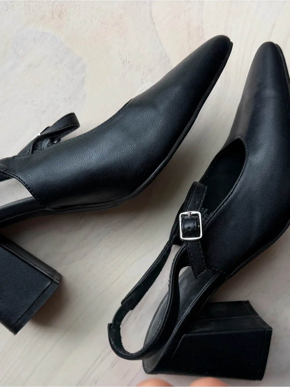 Old Navy classic black