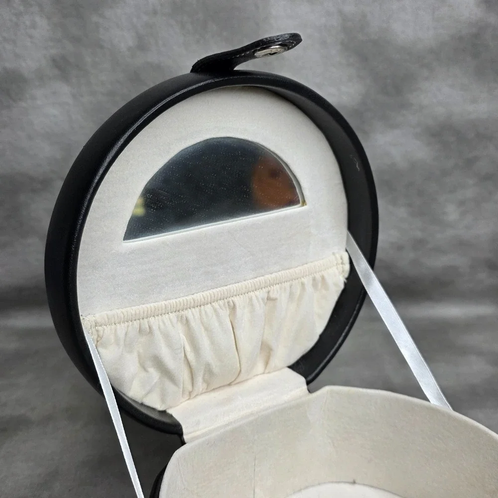 The Unbranded Brand vanity jewelry