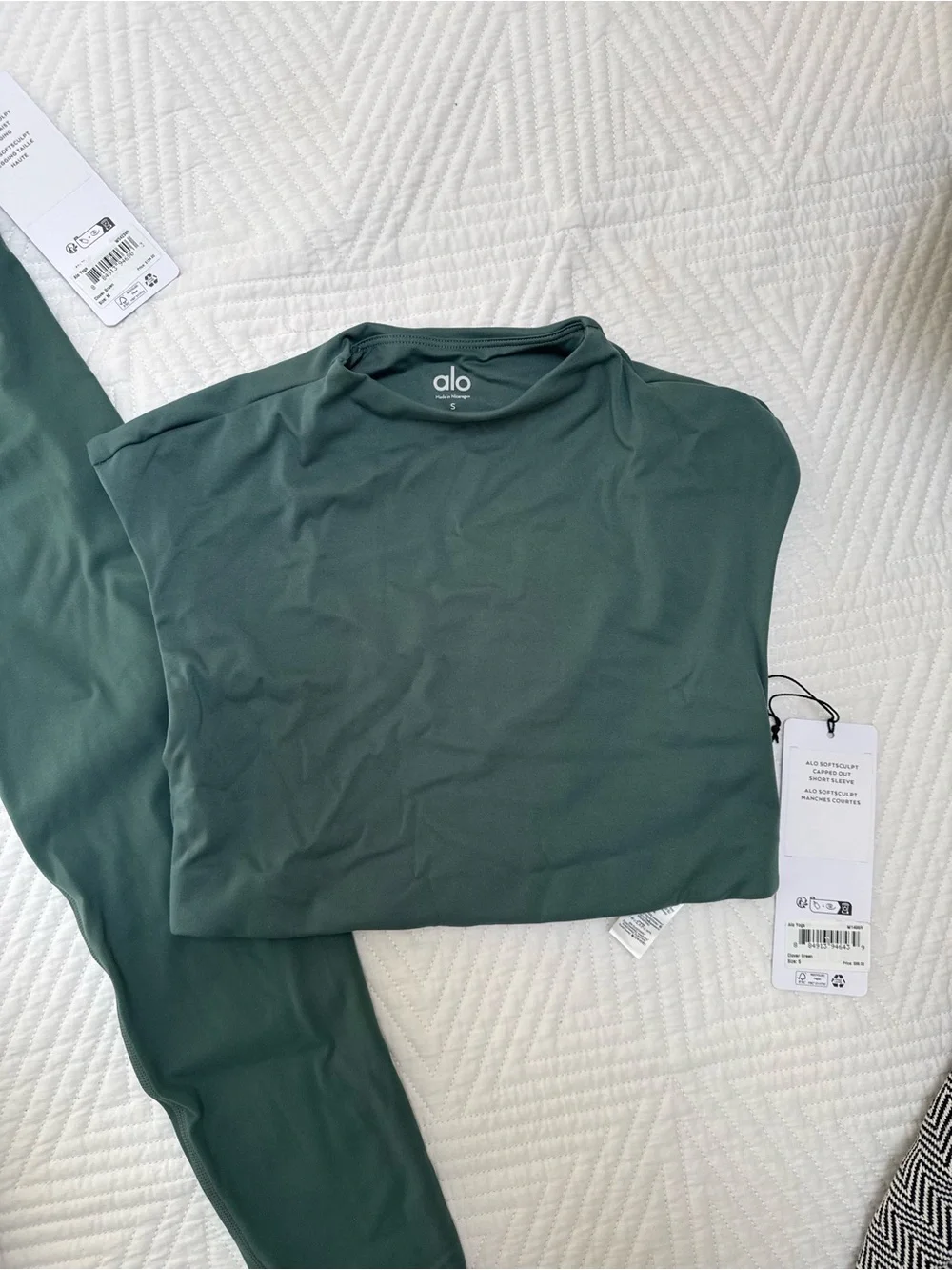 ALO Yoga selling brand