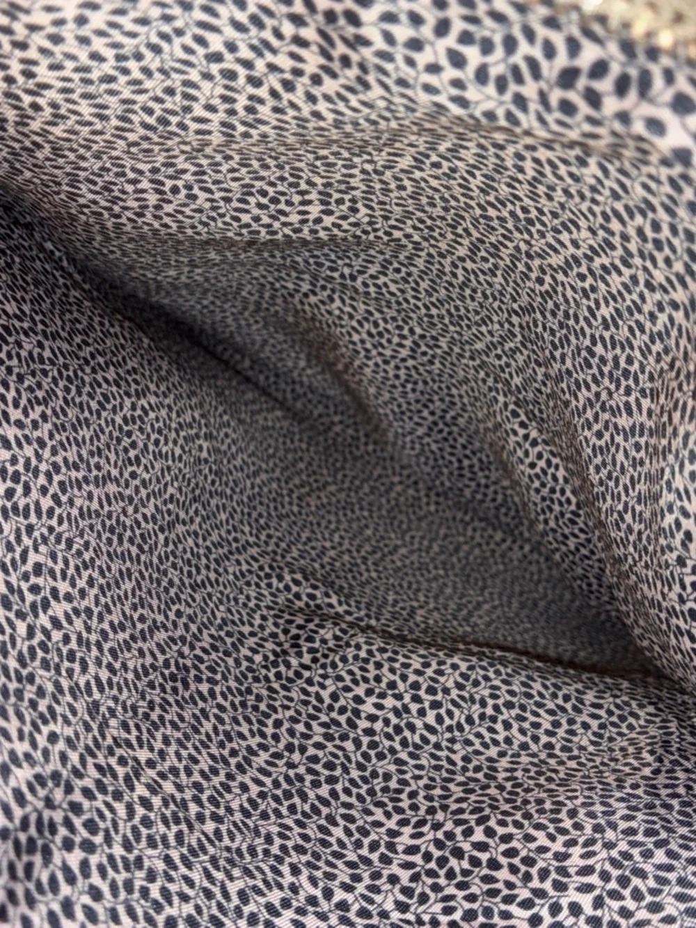 Urban Expressions sleek taupe