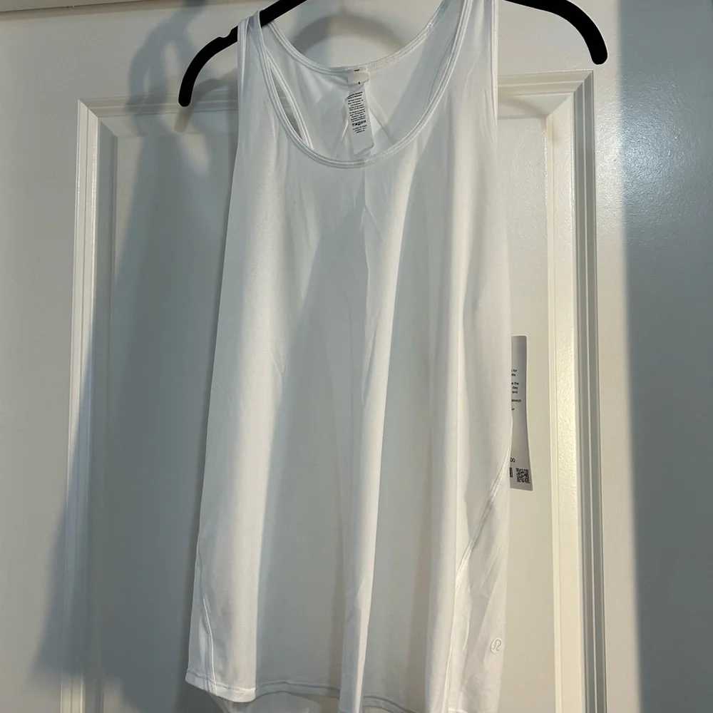 lululemon athletica simple stylish