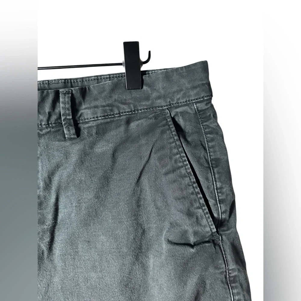 GAP men’s essential