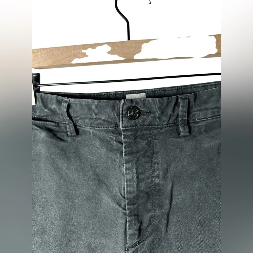 GAP men’s essential