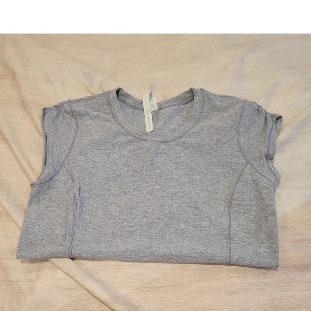 lululemon athletica 17” pit
