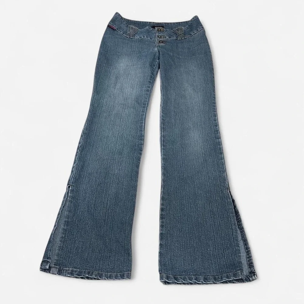 The Unbranded Brand vintage y2k