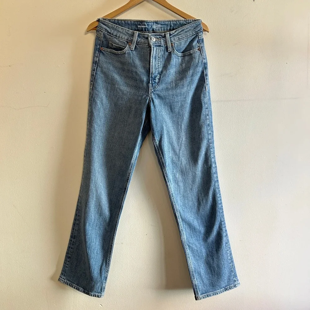 Old Navy Straight Leg Jeans 6 Extra High Rise ‎ Medium Wash
