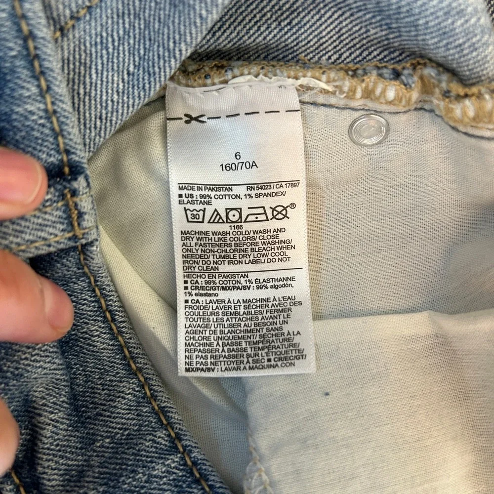 Old Navy these excellent