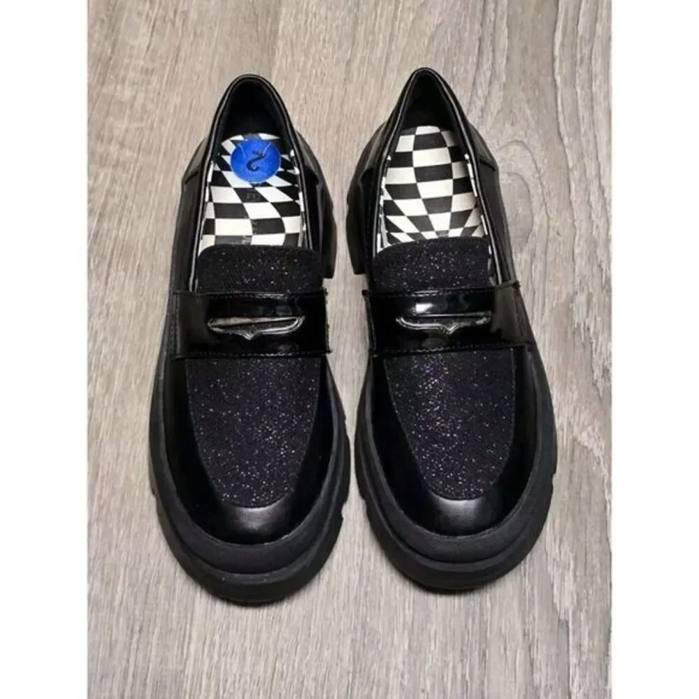 Steve Madden any out madden