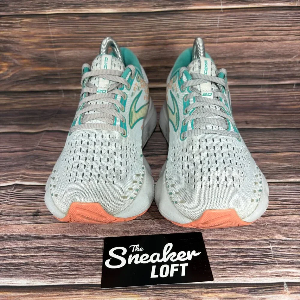 Brooks women’s size