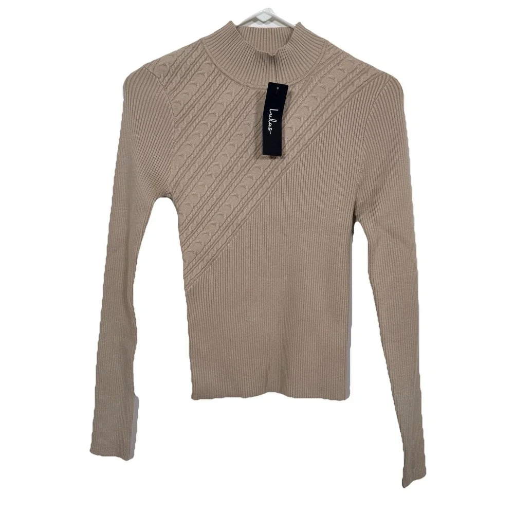 Lulus beautiful sweater