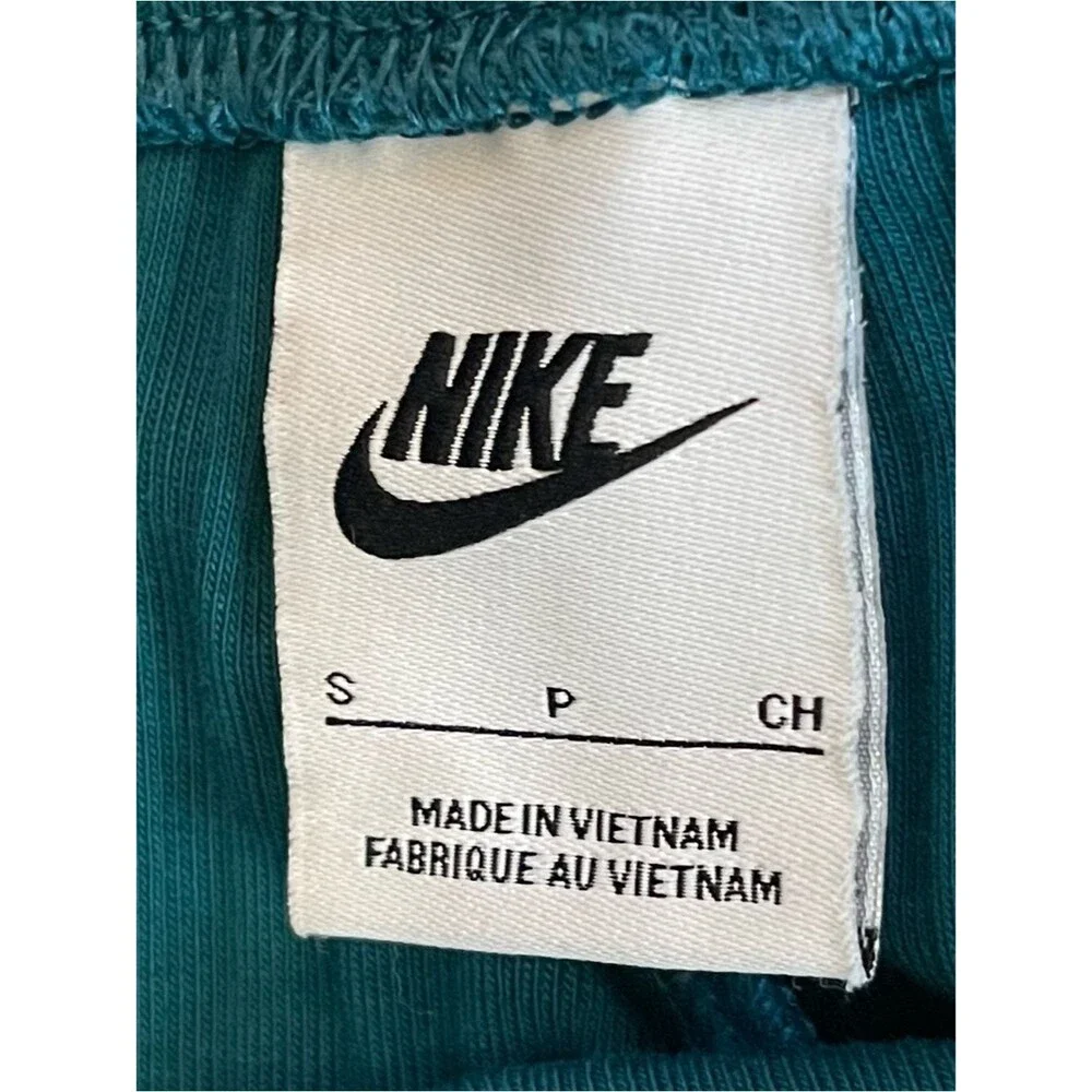 Nike turquoise ribbed