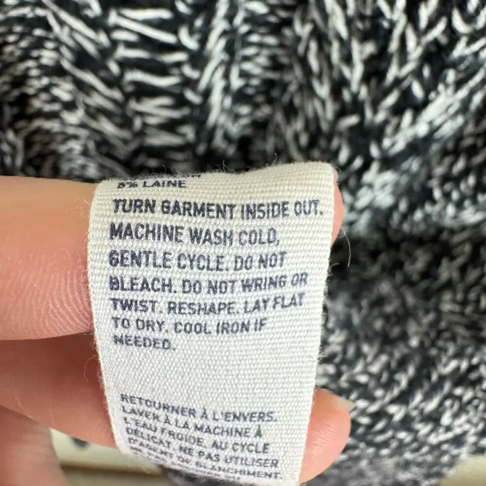 American Eagle Outfitters excellent preowned