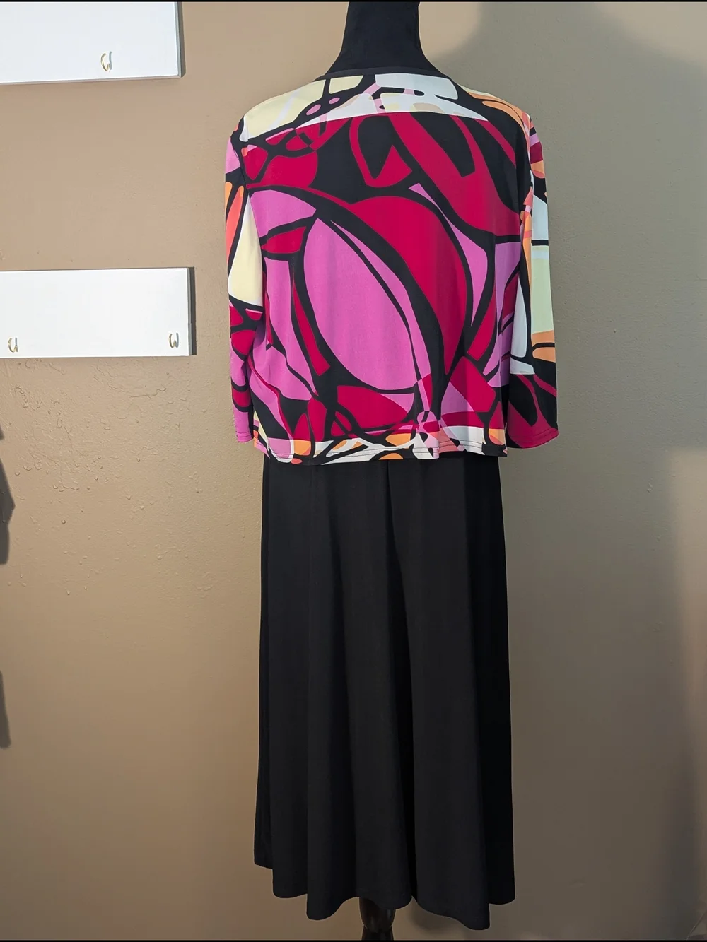 R&K Black Midi Dress With Colorful Geometric Printed Jacket. Sz 18.