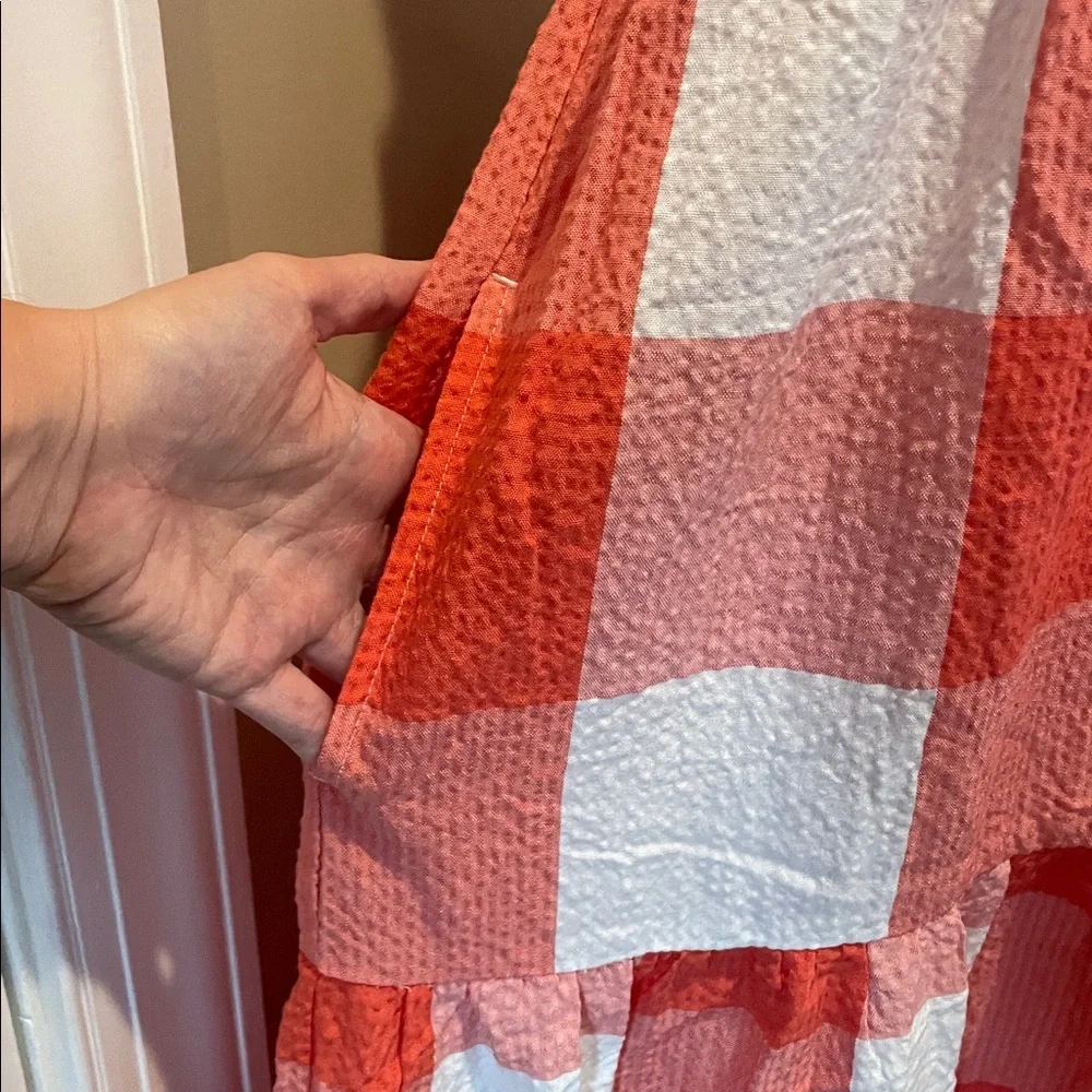 LOU & GREY Gingham Check Tiered Tank Midi Smocked Dress in Coral/White Size L