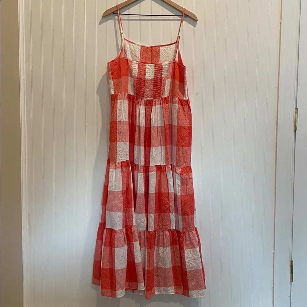 LOU & GREY Gingham Check Tiered Tank Midi Smocked Dress in Coral/White Size L