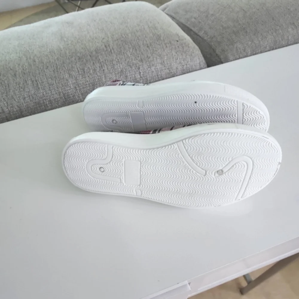 Gigil Girls Plaid Slip On Sneakers Faux Fur Lined I Have‎ 3 SIZE (1) And One 13