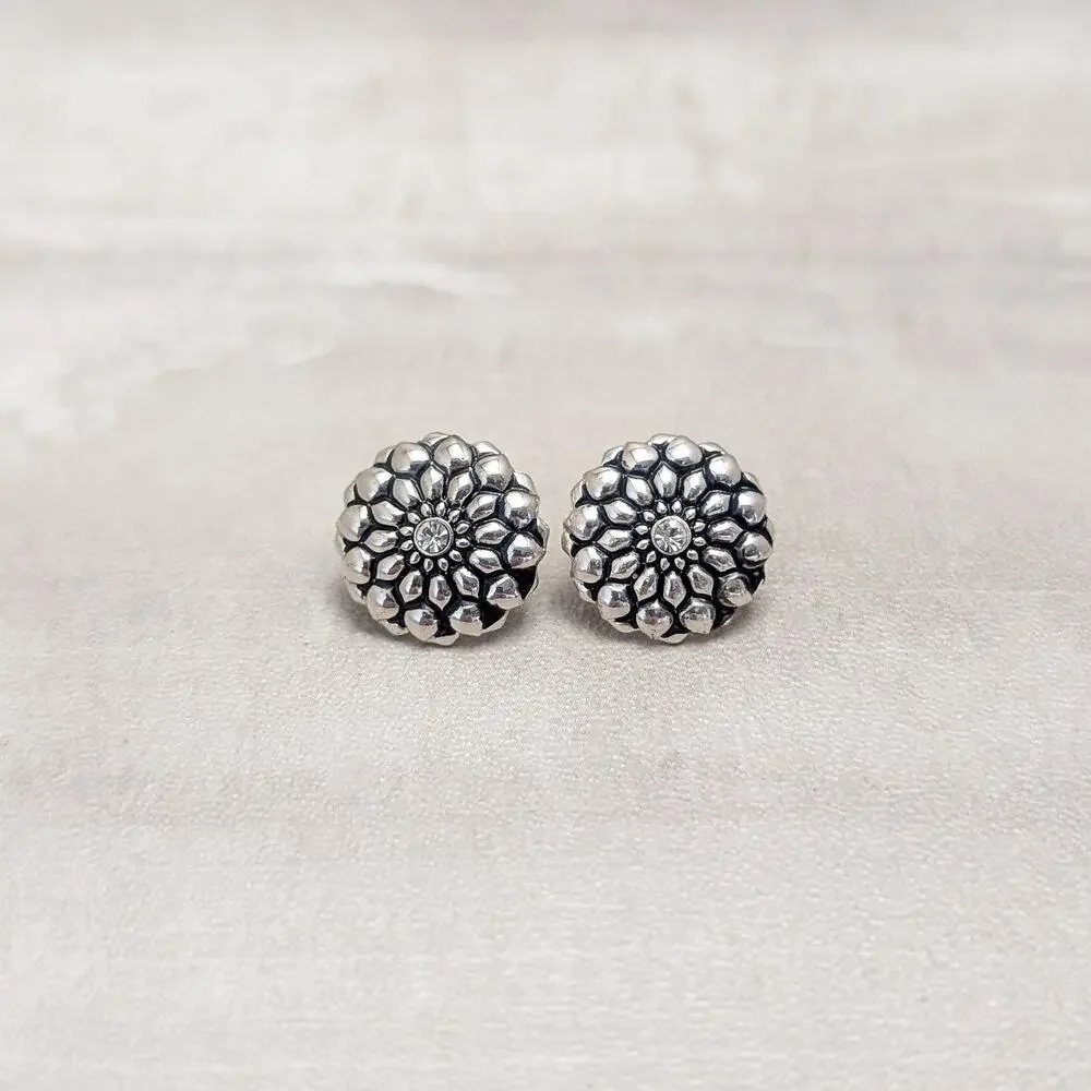 Vintage clip earrings