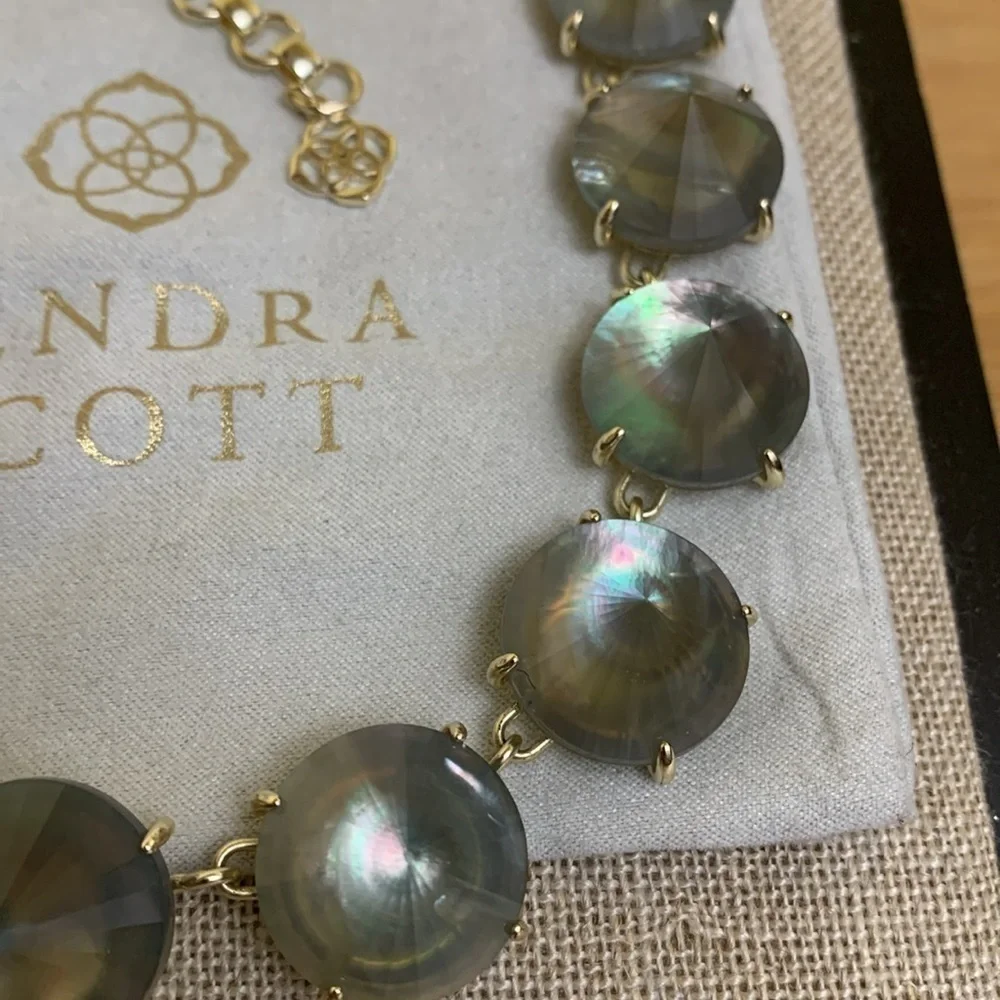 Kendra Scott kendra scott