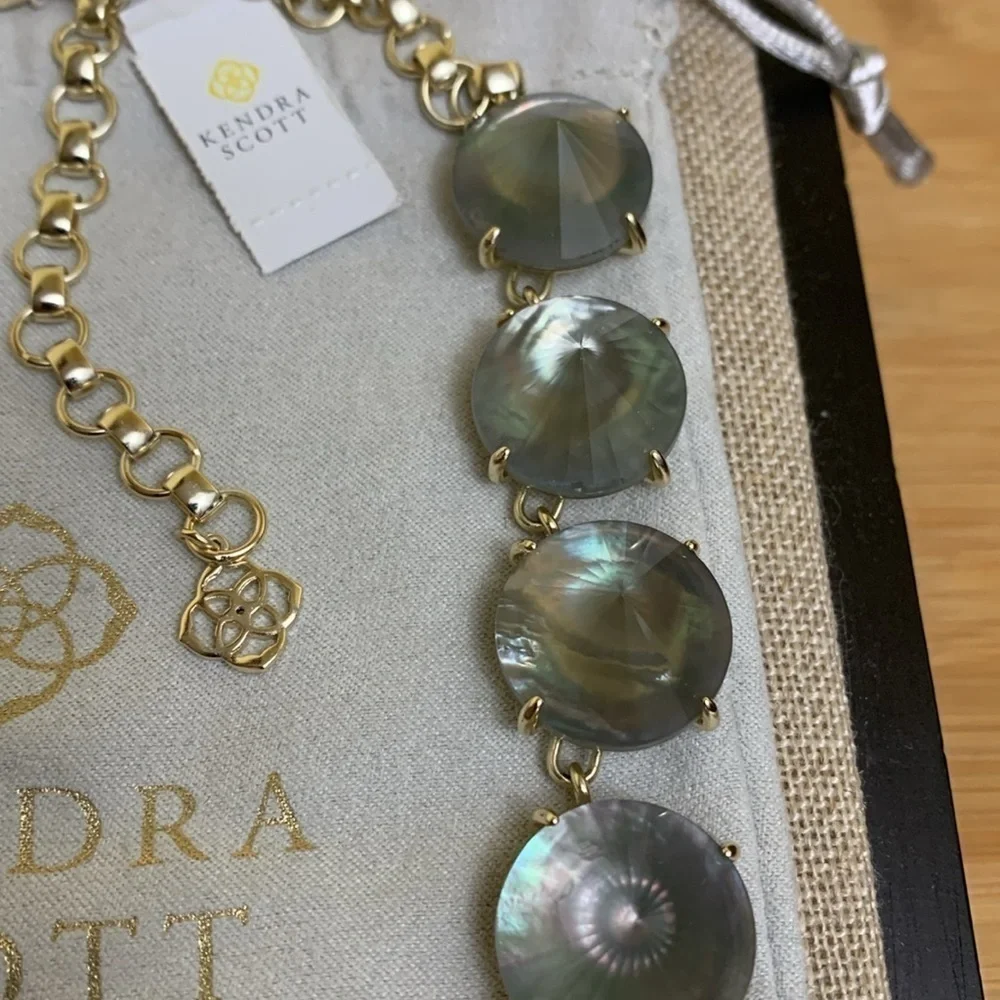 Kendra Scott kendra scott