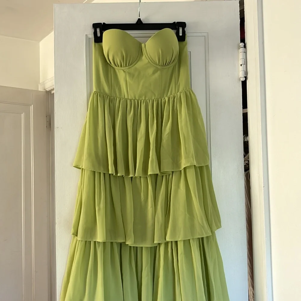 Lovers + Friends sweetheart strapless