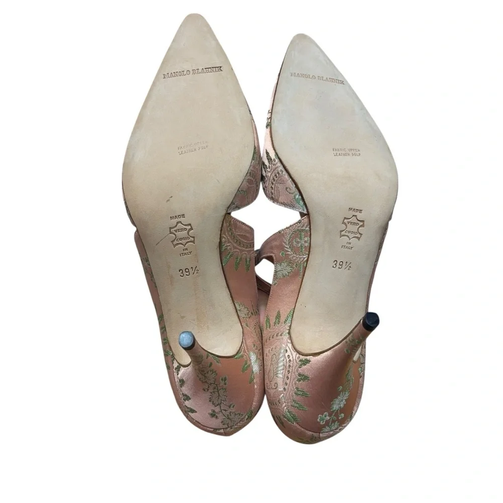 Manolo Blahnik authentic manolo