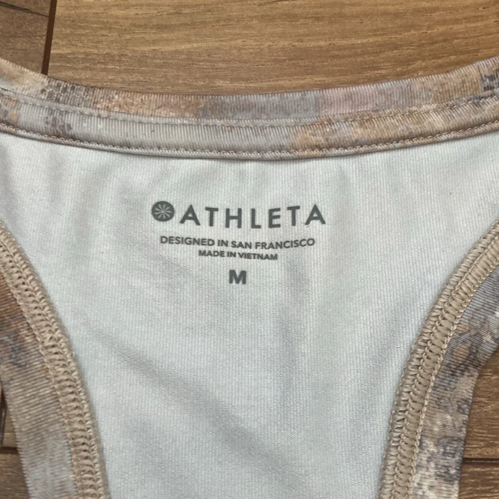 Athleta fitting tank top