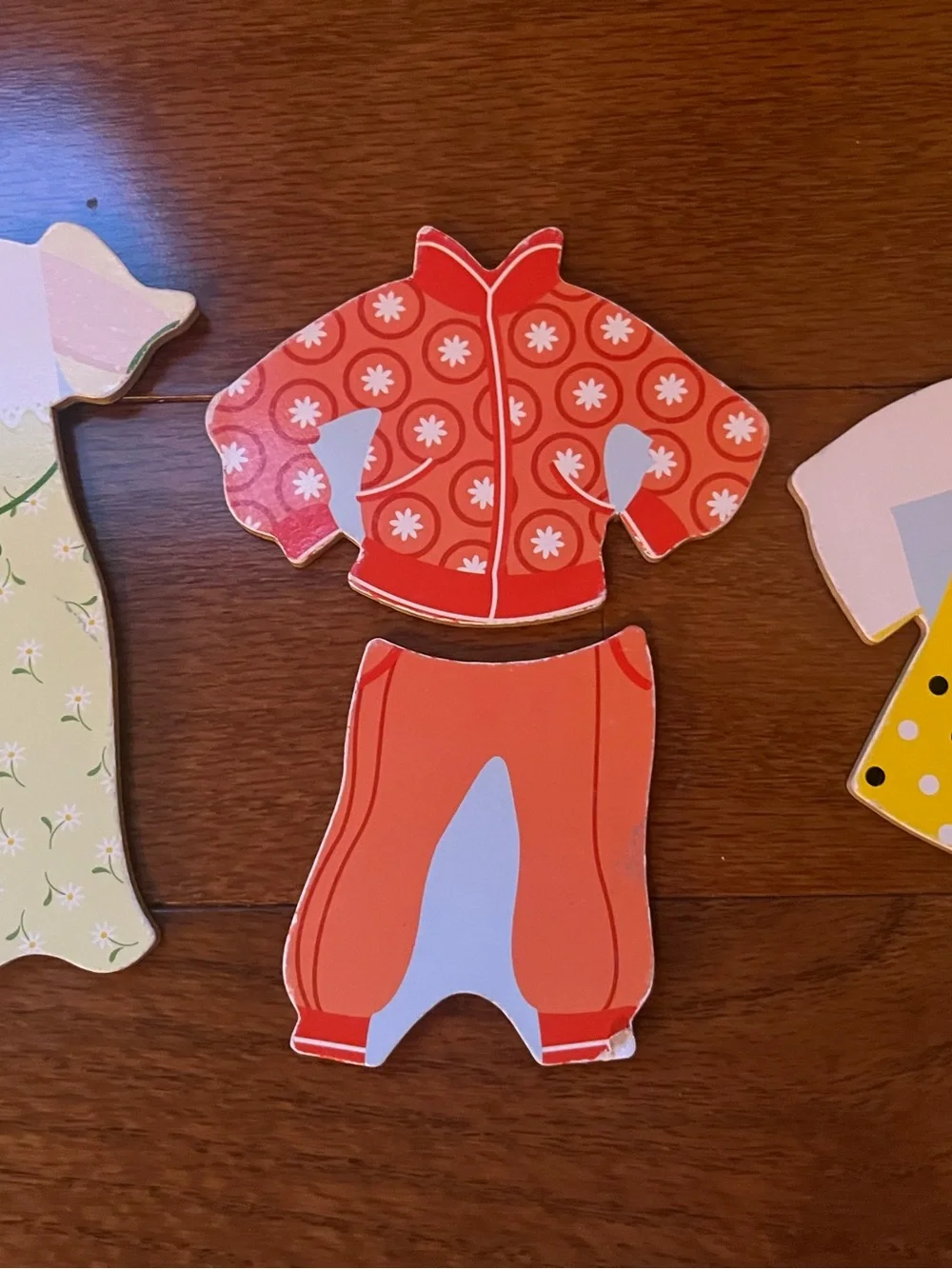 Melissa & Doug cute wooden