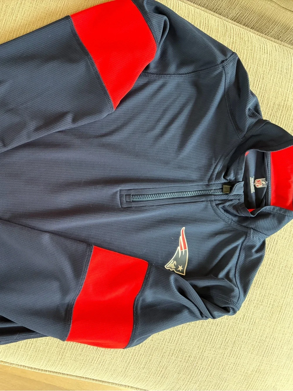 NFL athletic pullover
