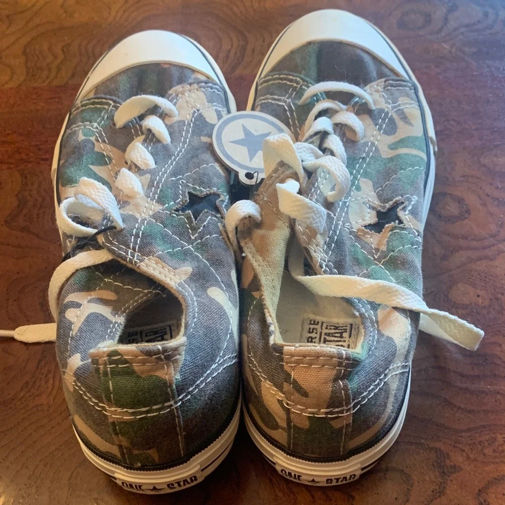 Converse classic low