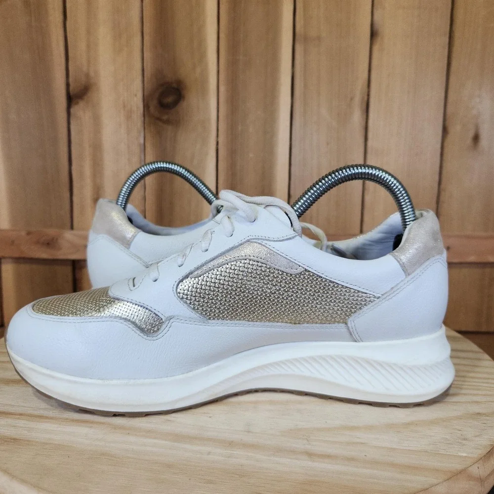 Mephisto brand style