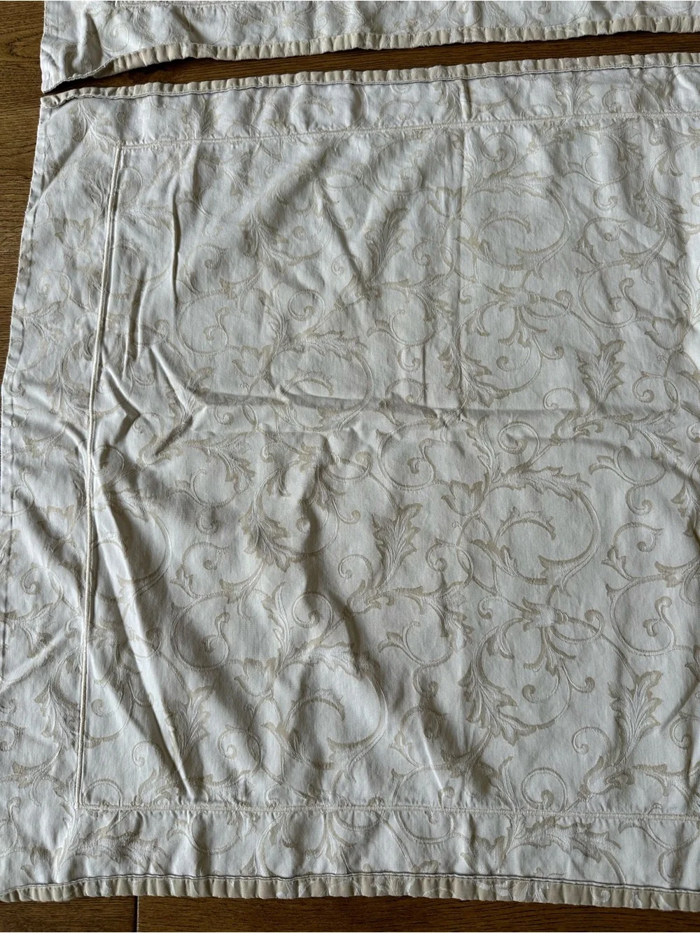 Yves Delorme king pillow