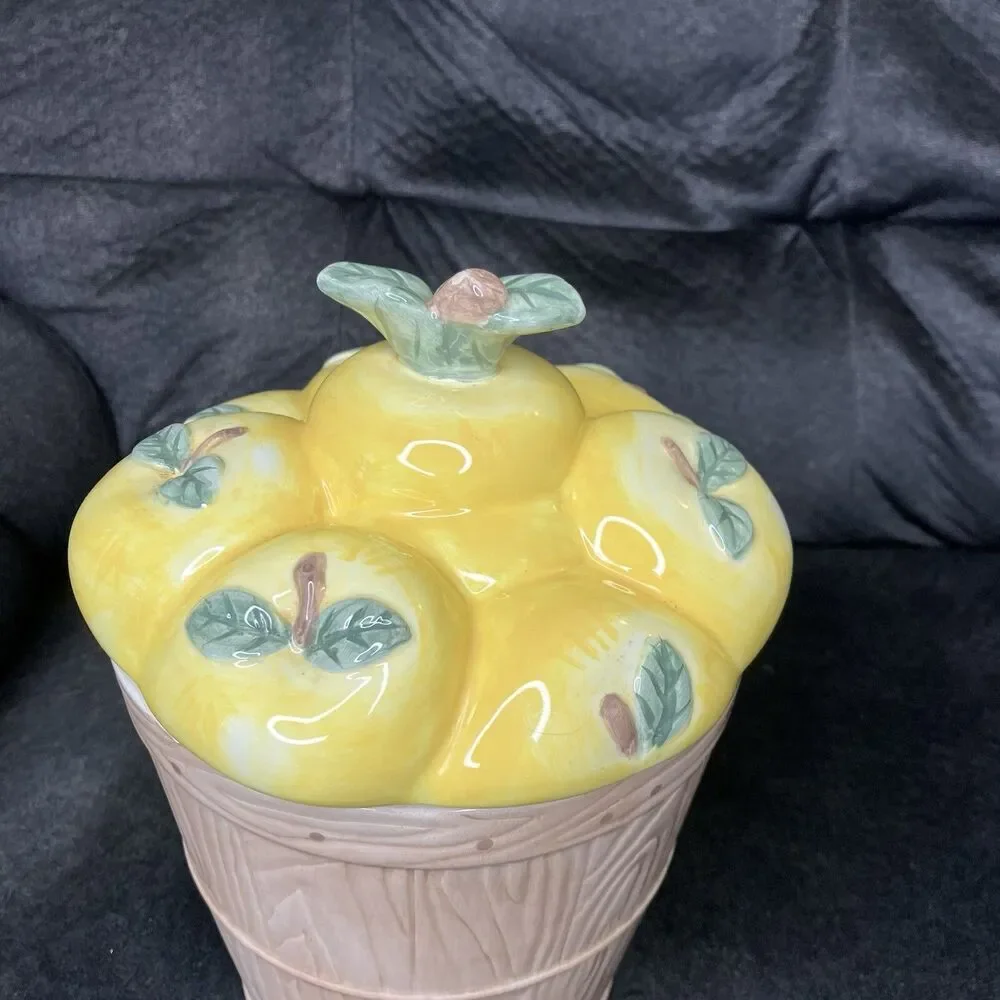 Pfaltzgraff ceramic canister
