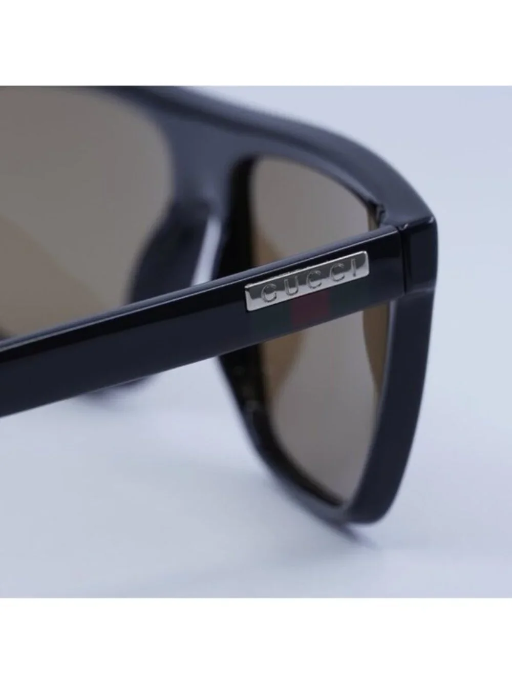Gucci authentic gg0748s