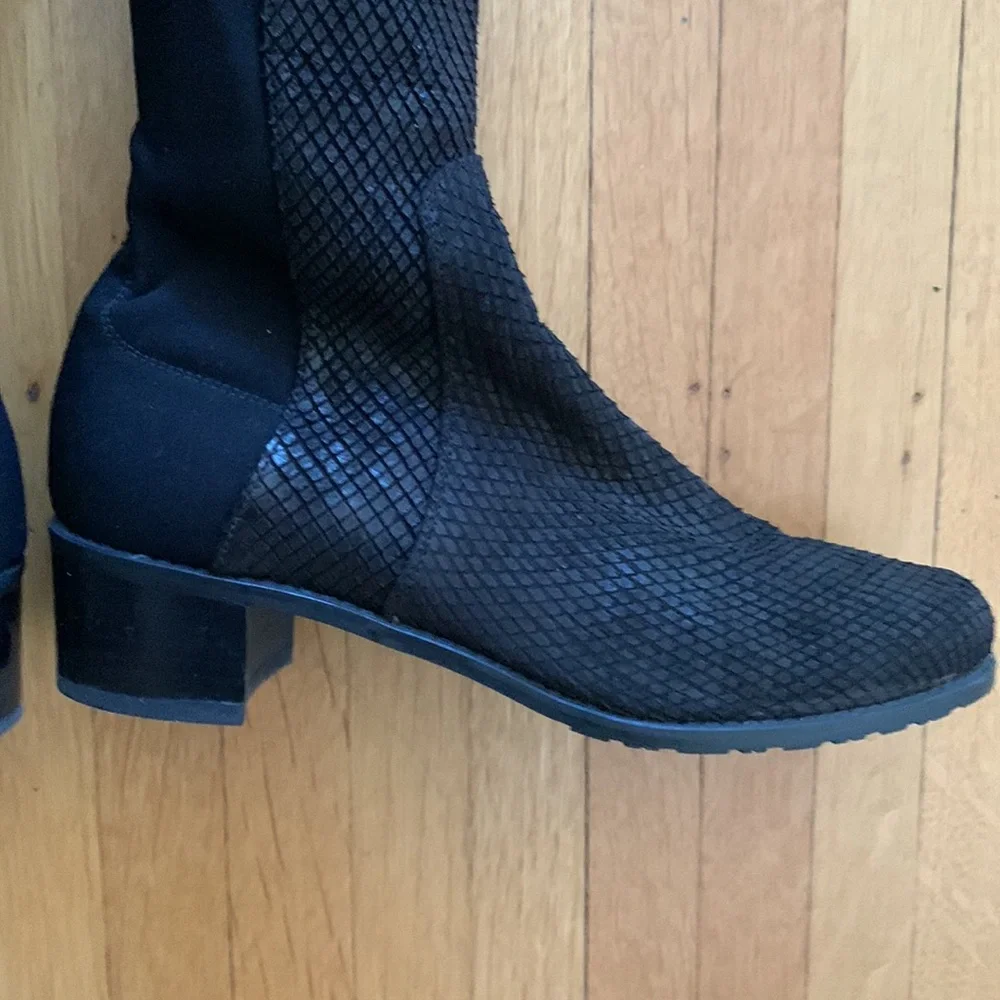 Stuart Weitzman gently worn