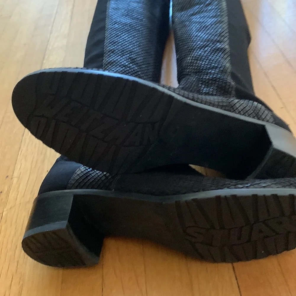 Stuart Weitzman gently worn
