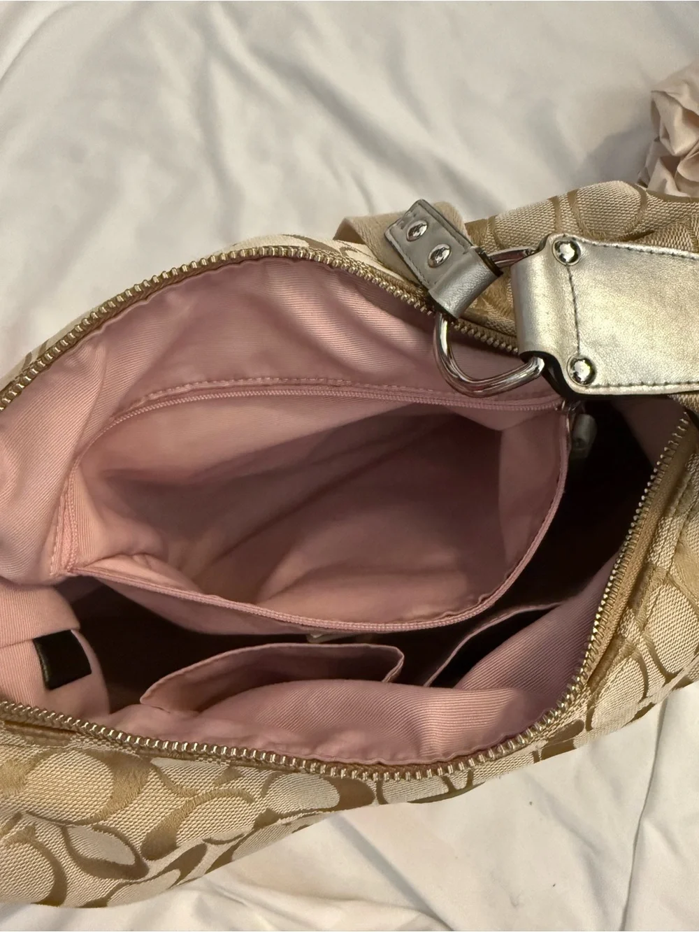 EUC Vintage Coach Gallery Signature Hobo Shoulder Bag with Multicolor Stripe