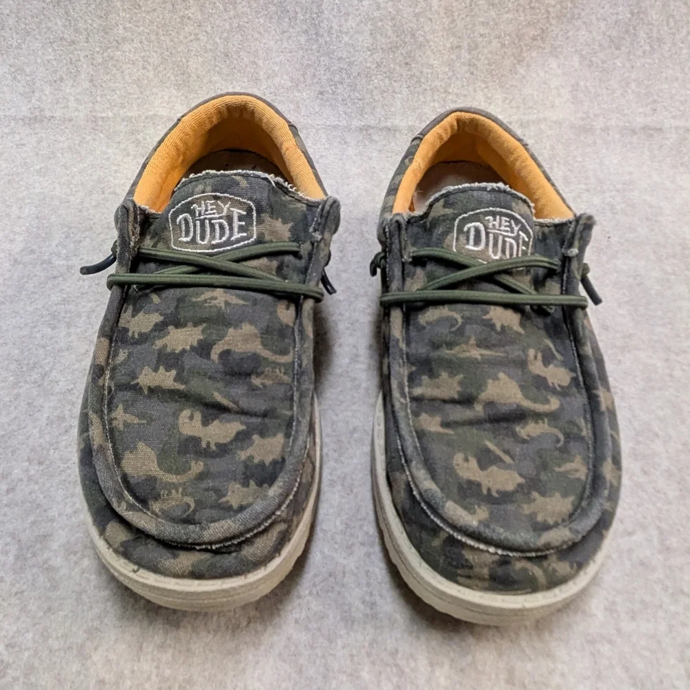 Hey Dude Wally Camdino Camouflage Dino Youth Shoes Size EU 36 (Y 4-5)